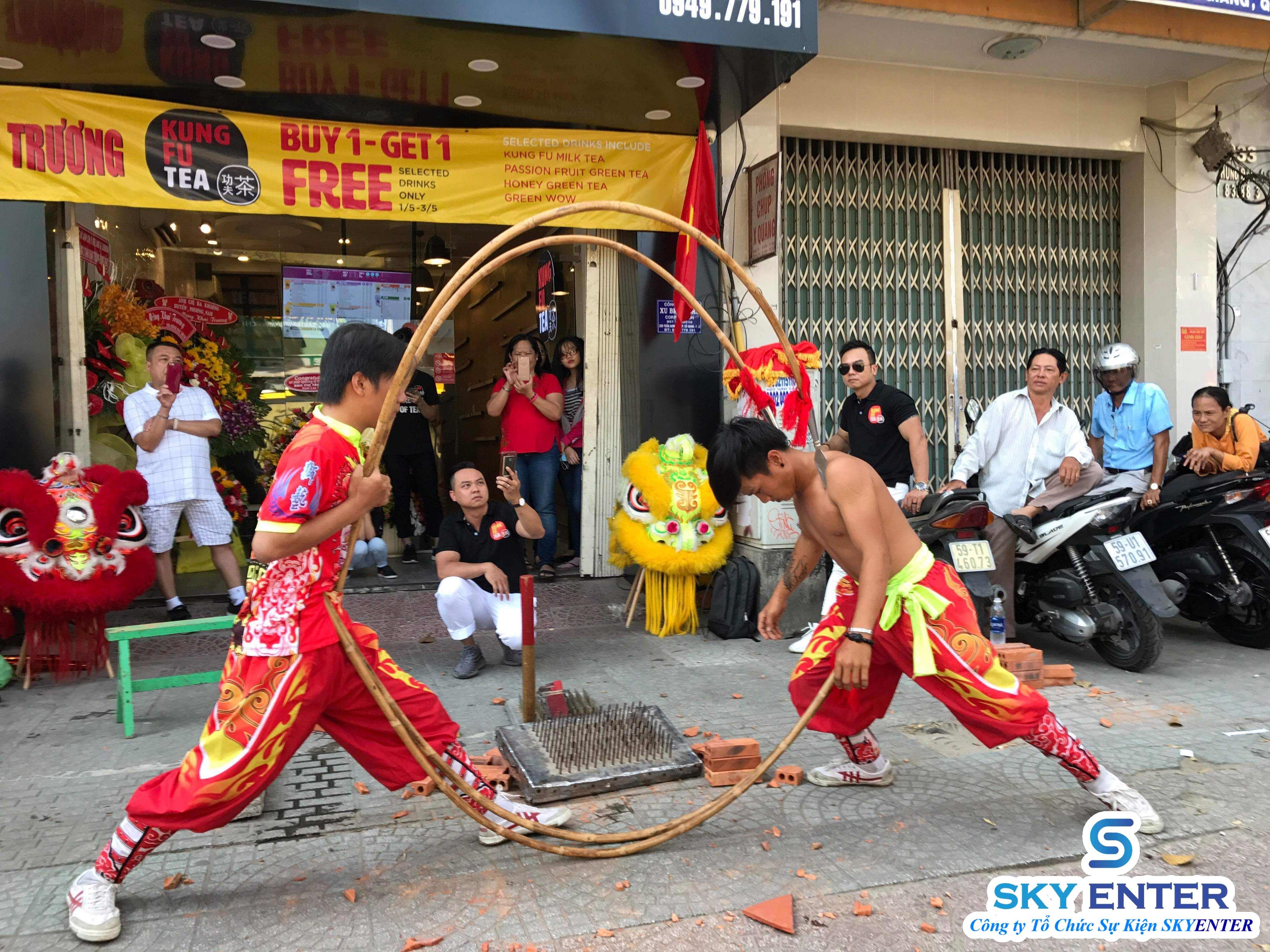 tổ chức sự kiện khai trương kungfu tea
